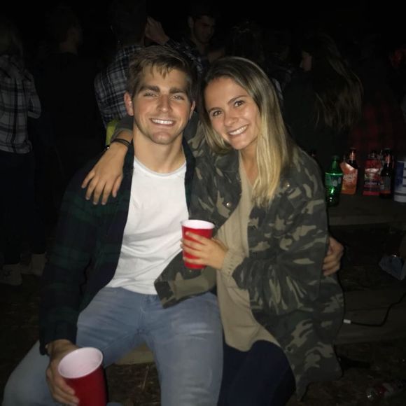 Meet the Posher Other - Meet your Posher, Cristina